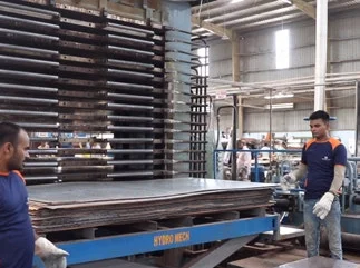 Hot Press Plywood